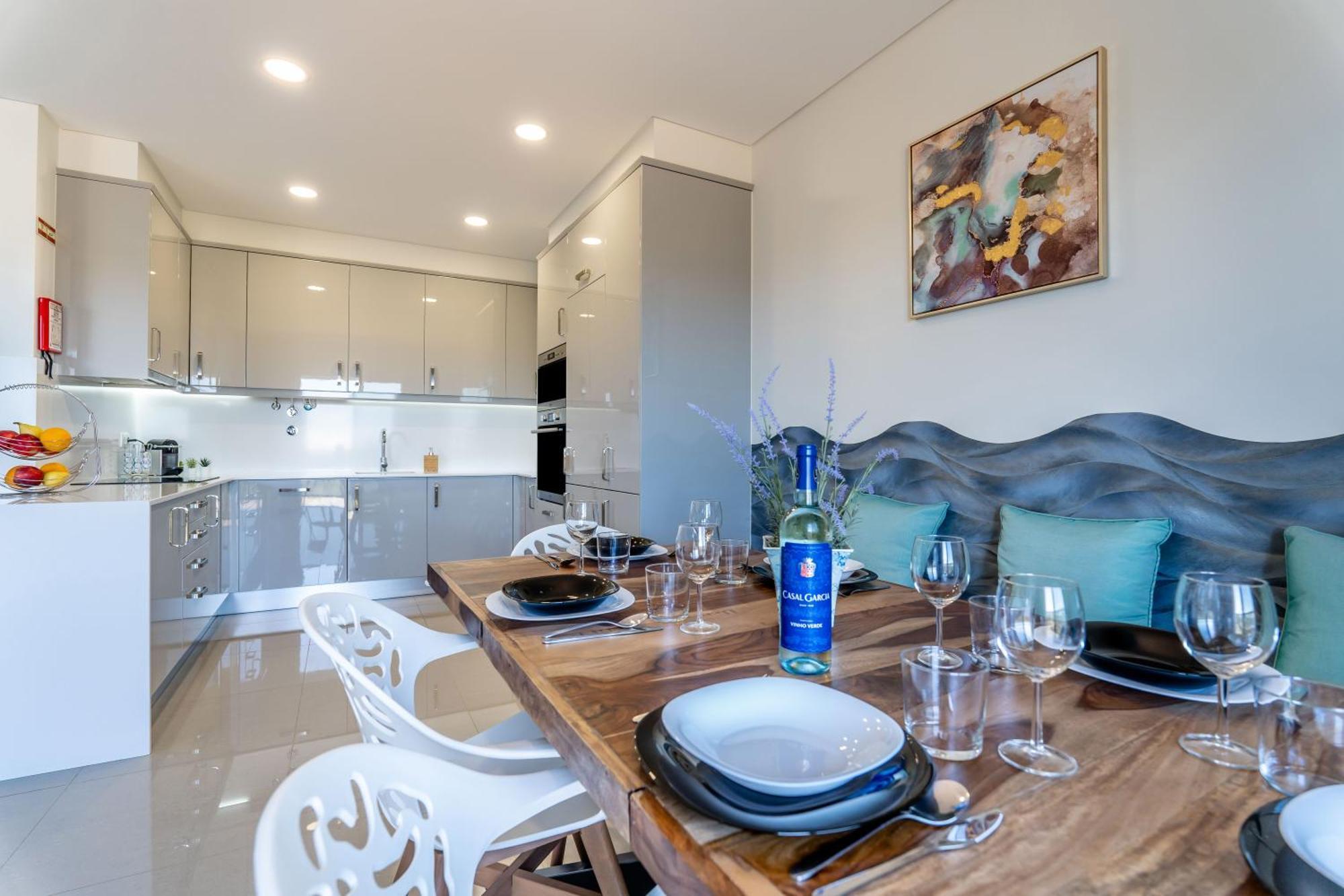 Emerson Plaza Stunning 2 Bedroom Apartment With Sea View بورتيماو المظهر الخارجي الصورة